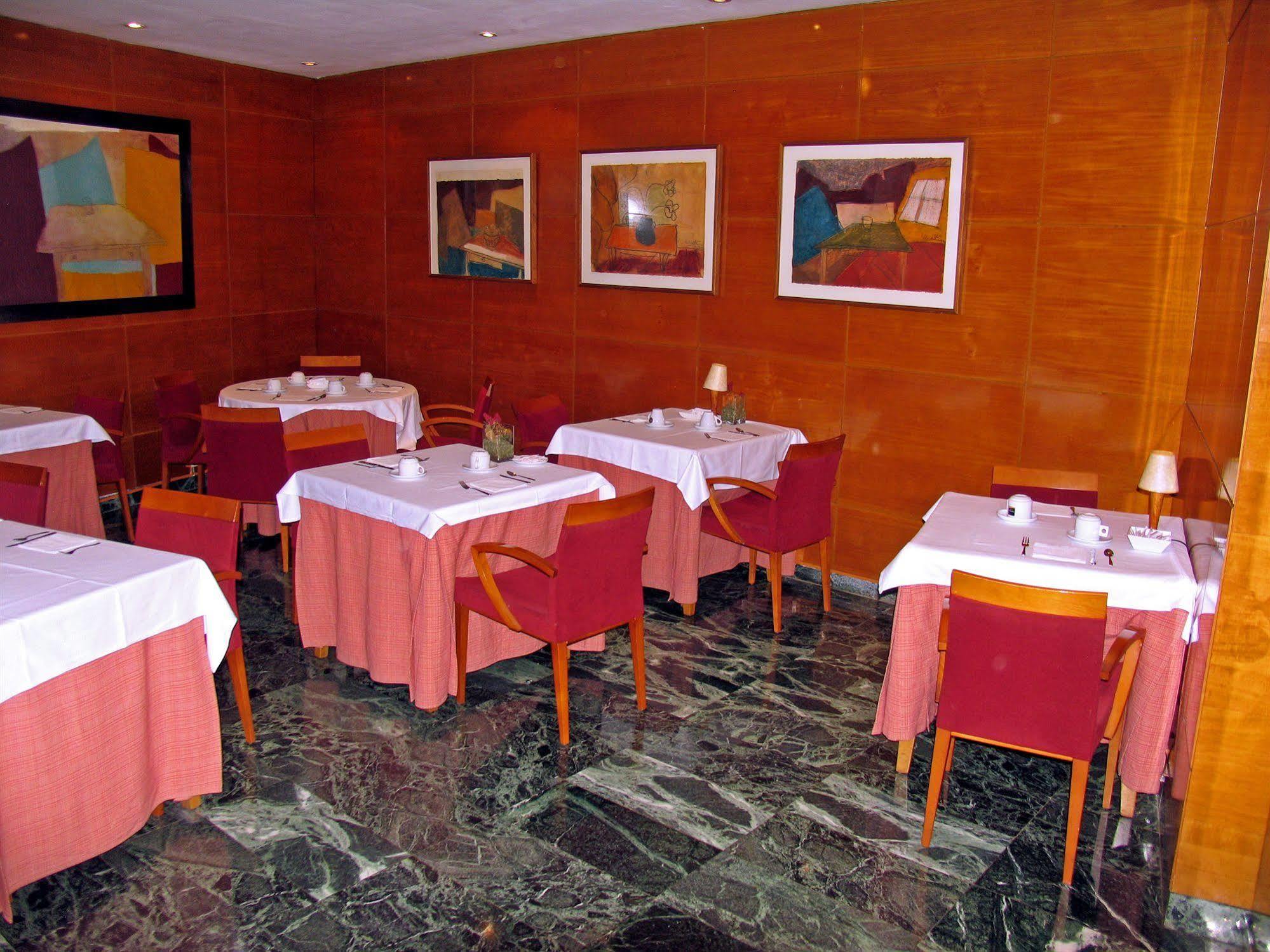 Hotel Pedralbes Барселона Экстерьер фото
